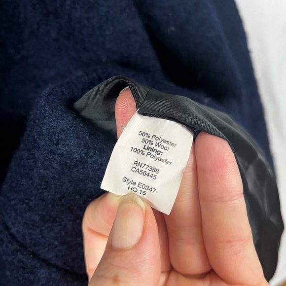 J. Crew Women’s Boucle Wool Blend Navy Hidden Placket Pea Coat- Size 2‎ - Picture 7 of 7